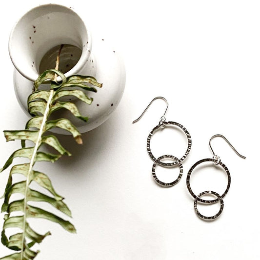 Mini Link Circles Earrings in Sterling Silver