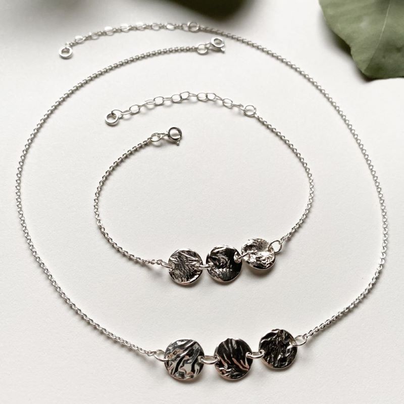 Triple Moon Choker Necklace in Reticulated Silver